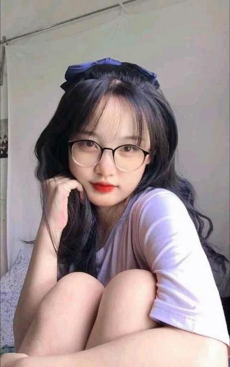 女同學(xué)喂我乳我脫她胸罩