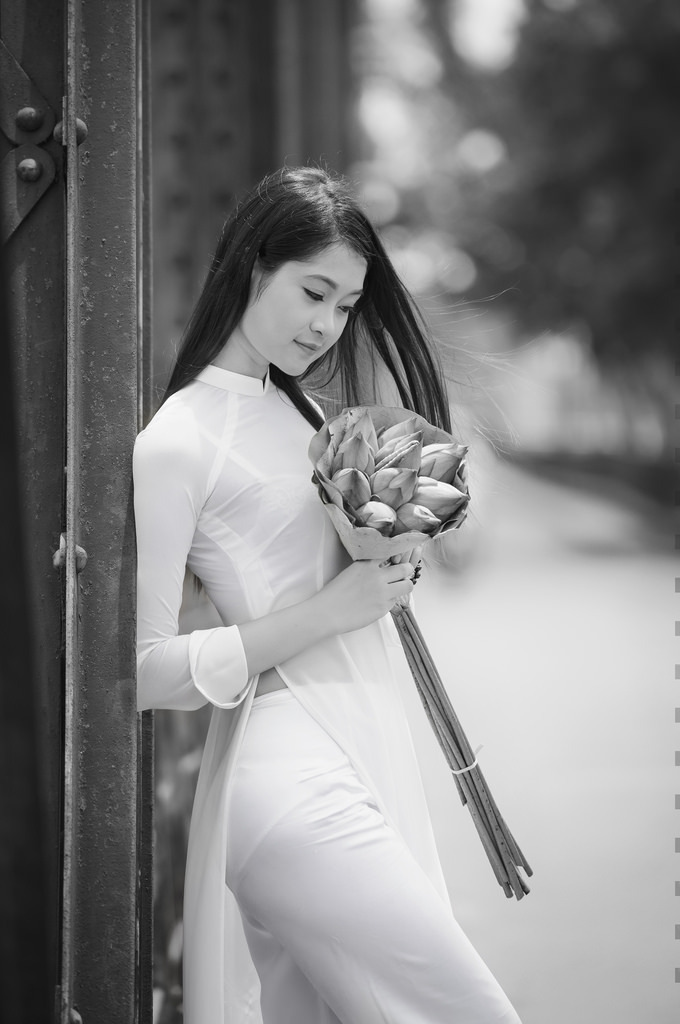 成人毛片在線免費(fèi)觀看